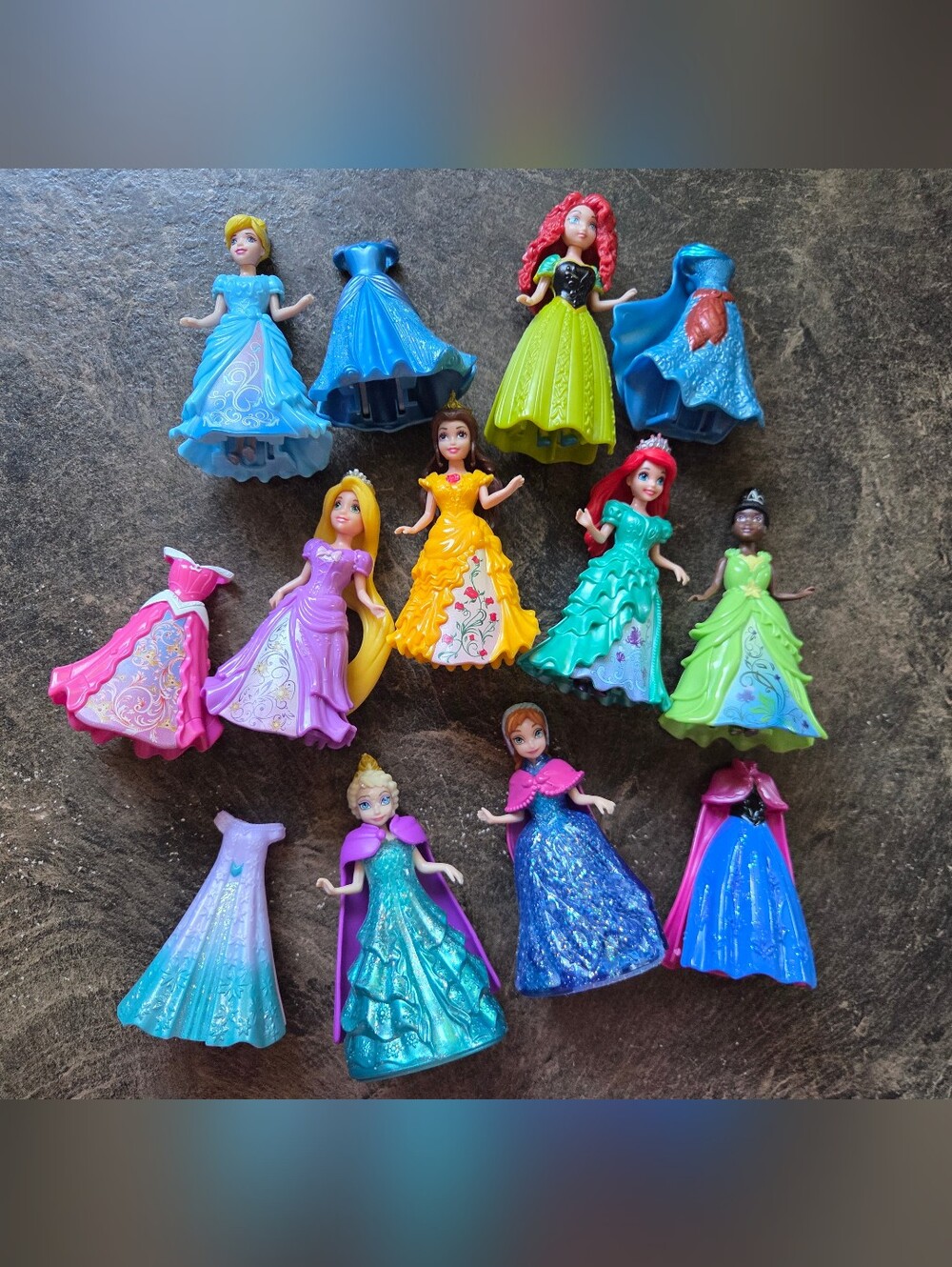 MagiClip Disney Princess Lot - Elsa Anna Rapunzel Belle Ariel Tiana Merida